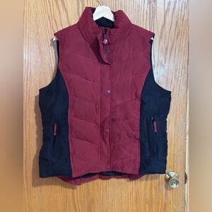 OUTBACK Trading Company Vest Womens 1X Burgundy Puffer Quilted Barn farm worn‎